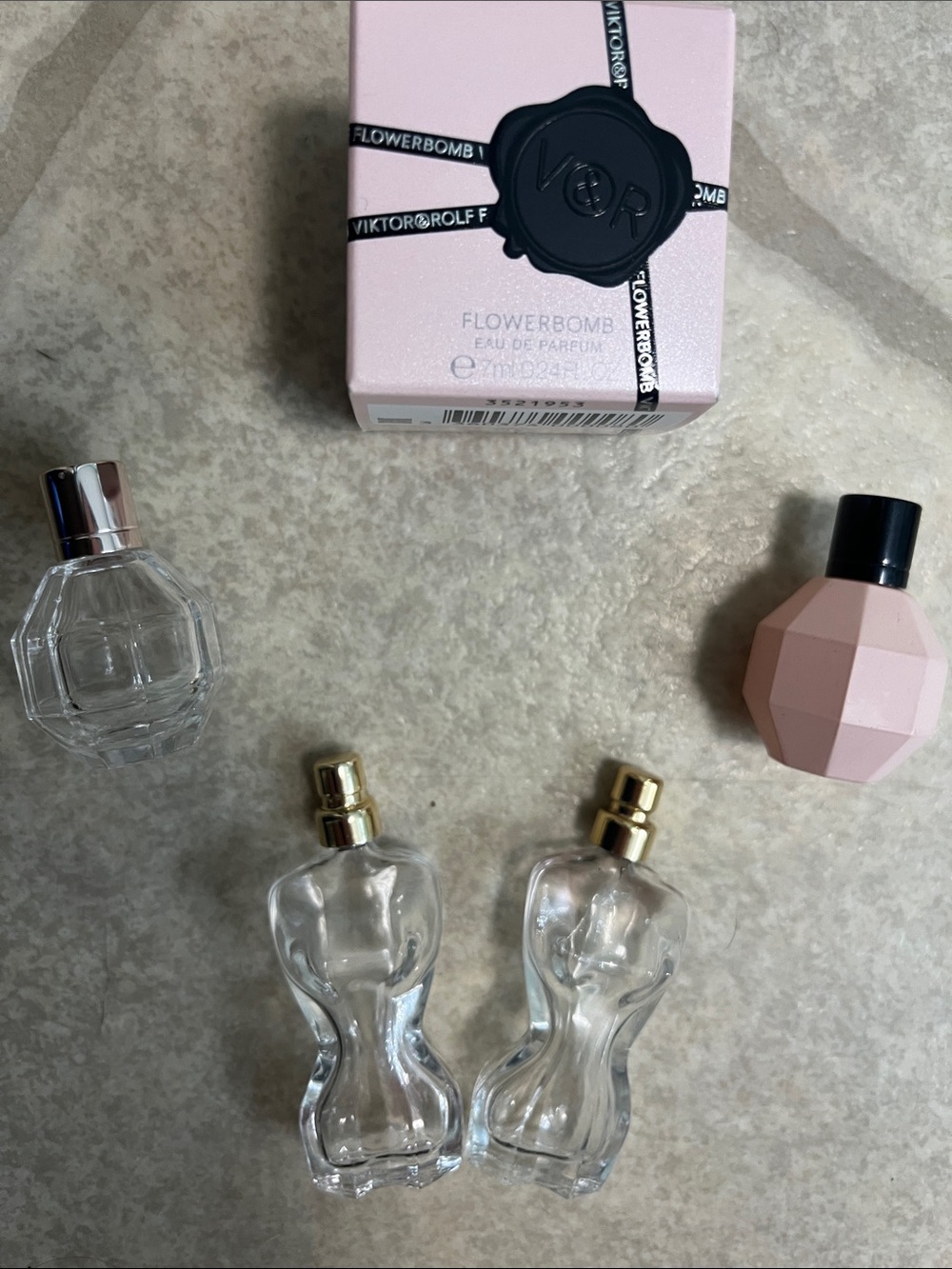 Viktor & Rolf/jean Paul gaultier Mini Perfume Set Flowerbomb Box Faceted Bottle